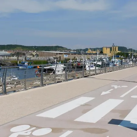 Chez Simone 펜션 르트레포르